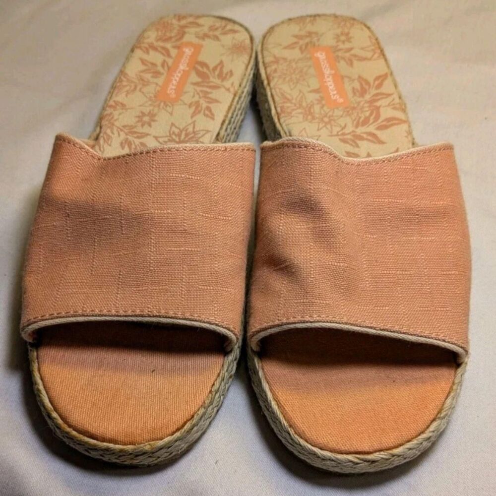 Grasshoppers Women's Tan and Pink Sandals